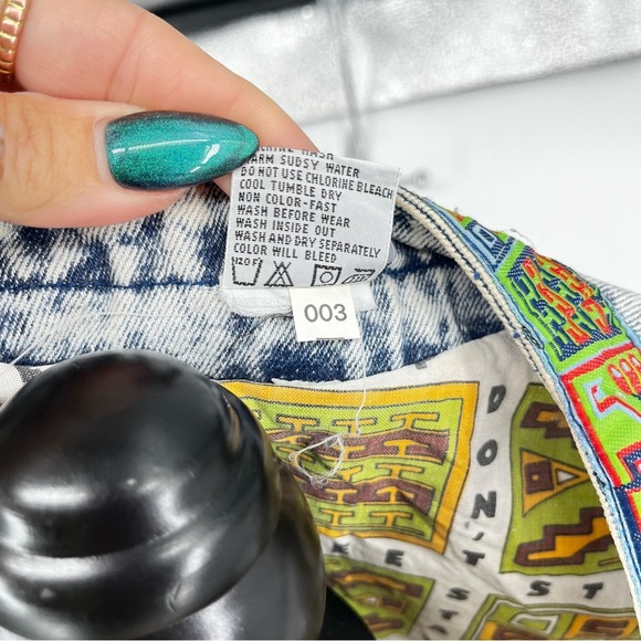 Vintage‎ Acid Wash Native Denim Vest Waistcoat Unique Artsy Eclectic 80s Medium - Picture 8 of 12